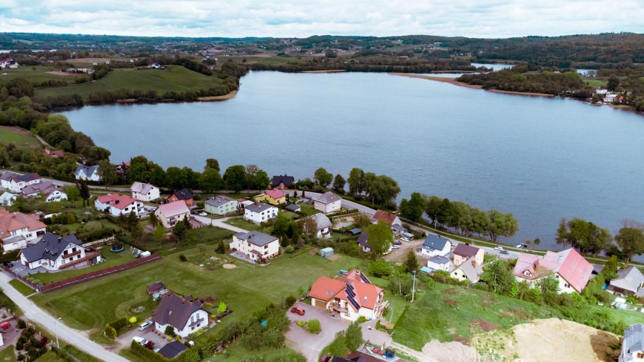 Domek Na Slonecznikowej 切米诺 外观 照片
